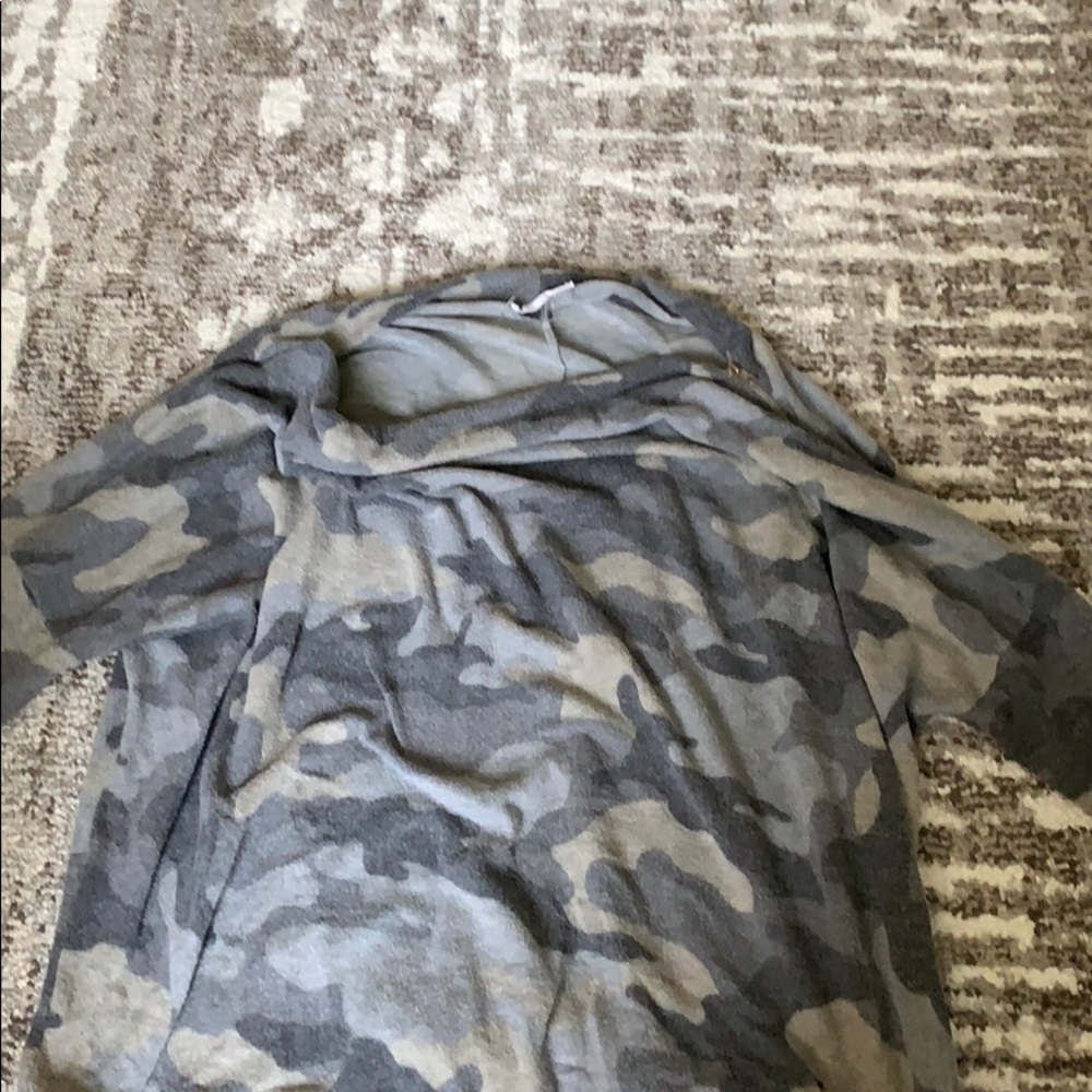 Long sleeve
